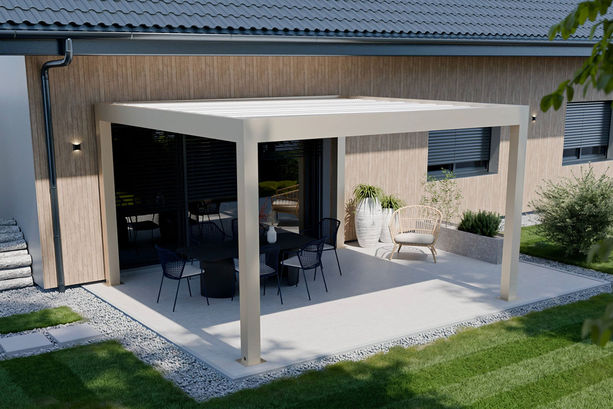 Pergola s pevnou střechou LAMELINO LITE na terase u domu